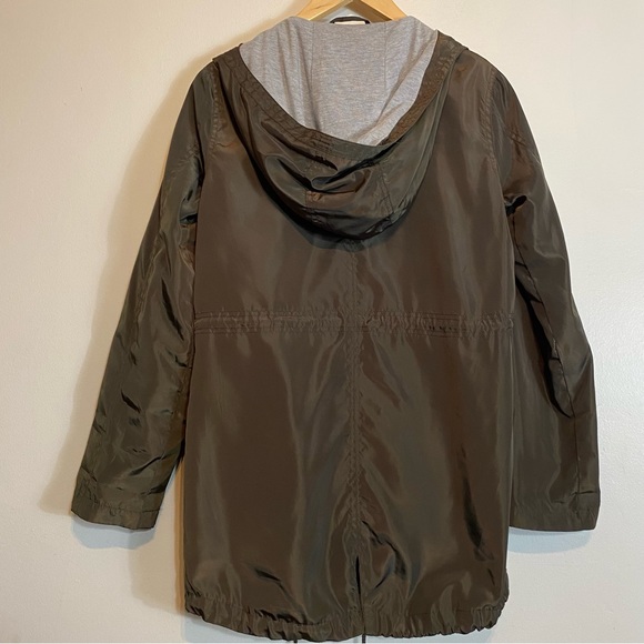 Forever 21 Hooded Windbreaker Utility Jacket Olive Green sized Medium - Picture 10 of 13